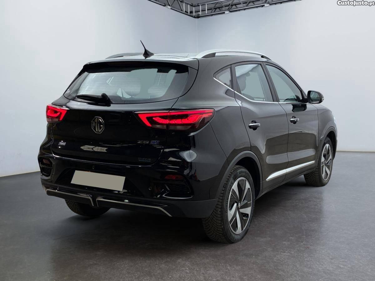 MG ZS EV 50.3 kWh Comfort — fotografia 10