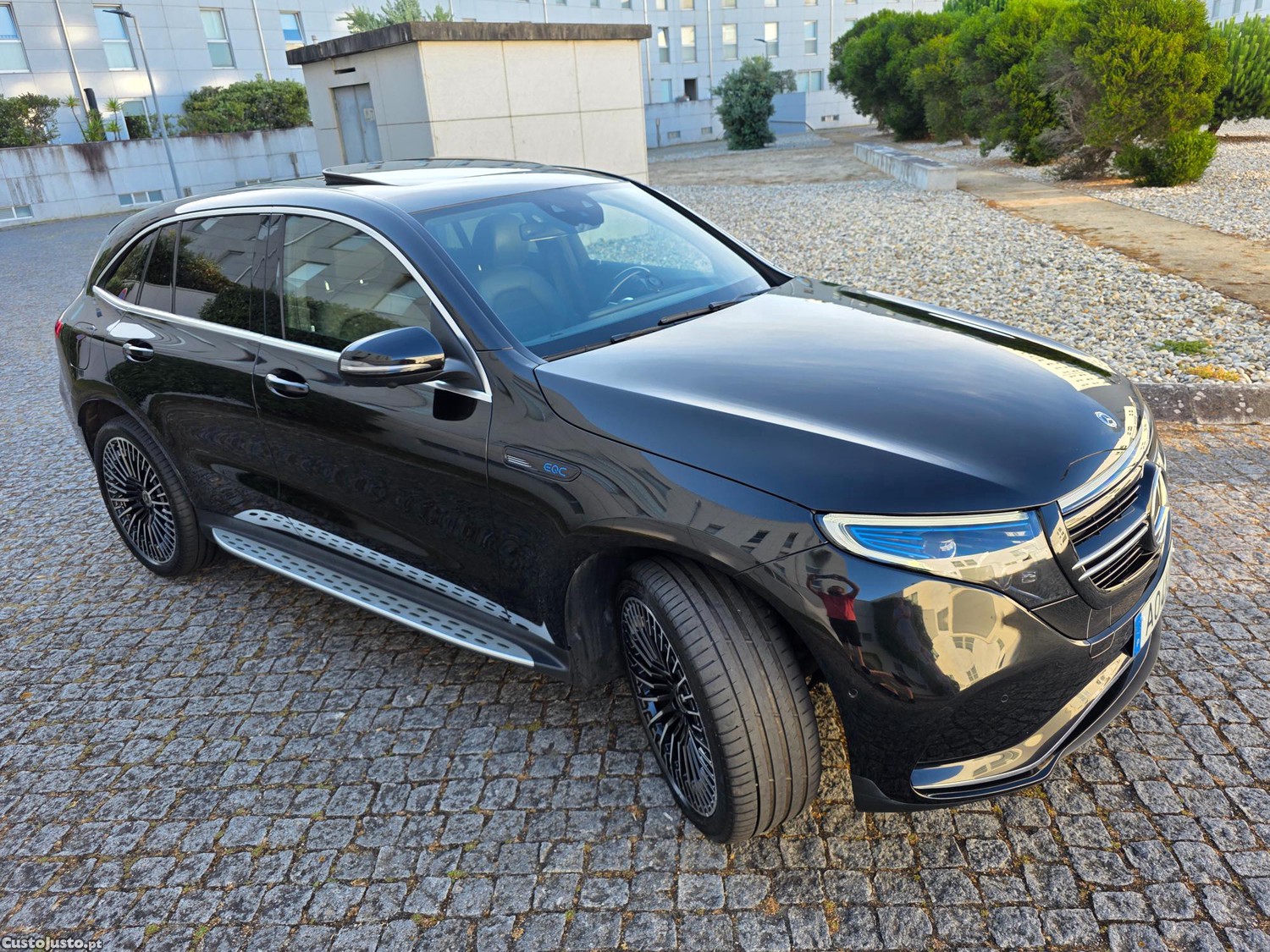 Mercedes-Benz EQC Matic AMG LINE — fotografia 7