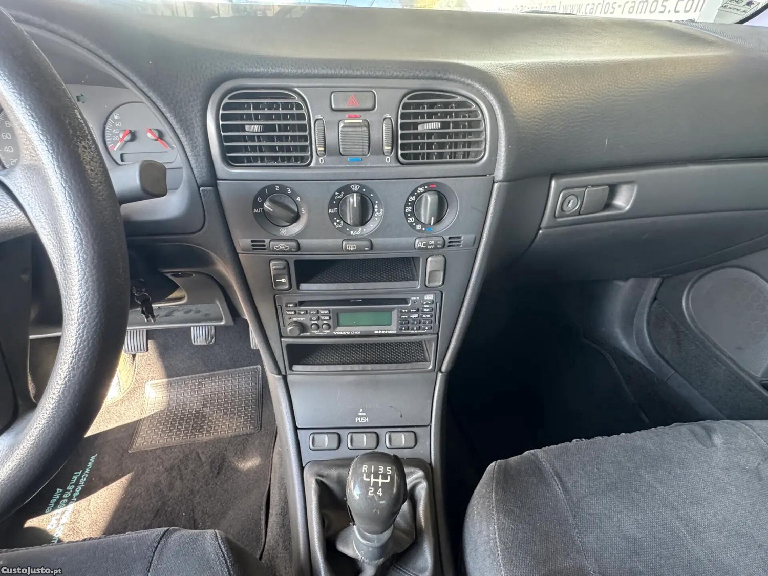 Volvo S40 1.6 — fotografia 4