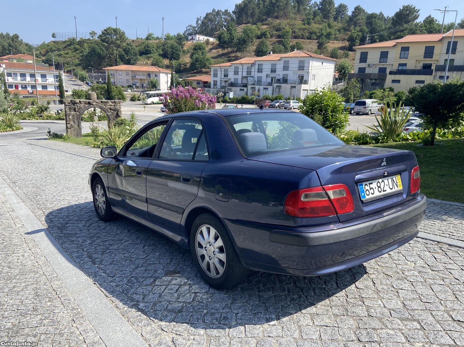 Mitsubishi Carisma 1.3 — fotografia 7