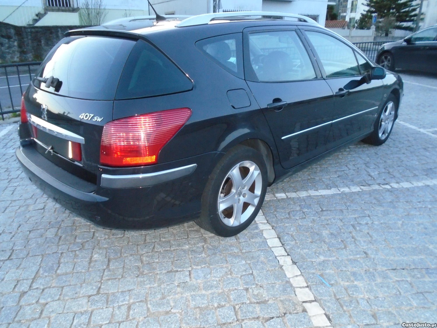 Peugeot 407 SW 2.2 HDI T Panorâmico 170 cv C 6v - 08 foto 4