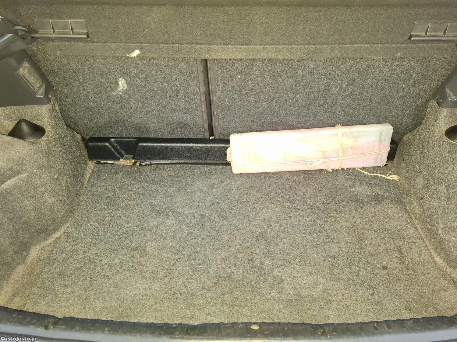 Renault Clio 1.2i AC — fotografia 3