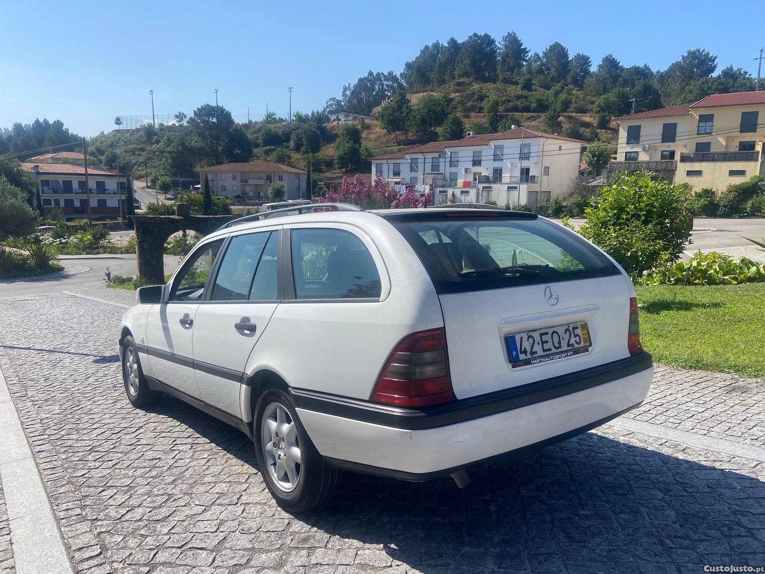 Mercedes-Benz C 220 TD — fotografia 8