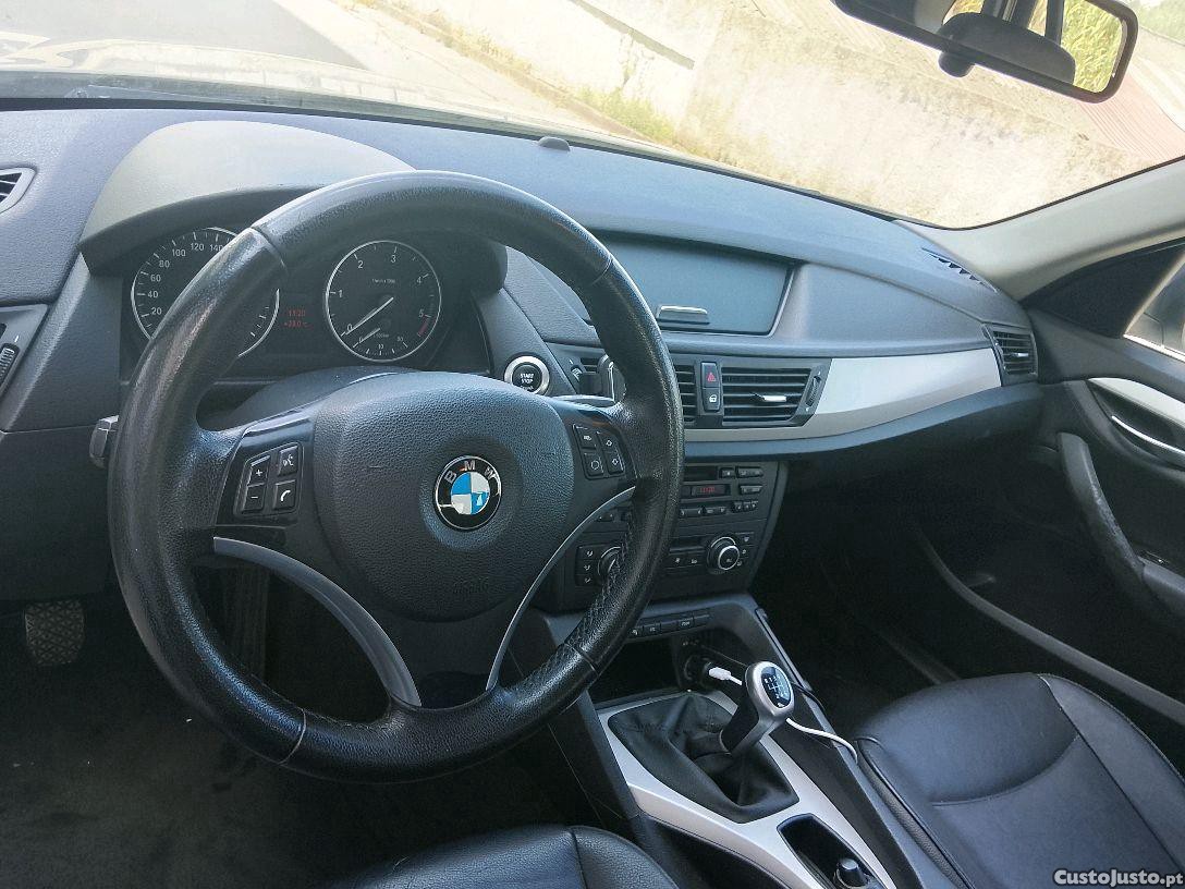 BMW X1 Sdrive18d — fotografia 4