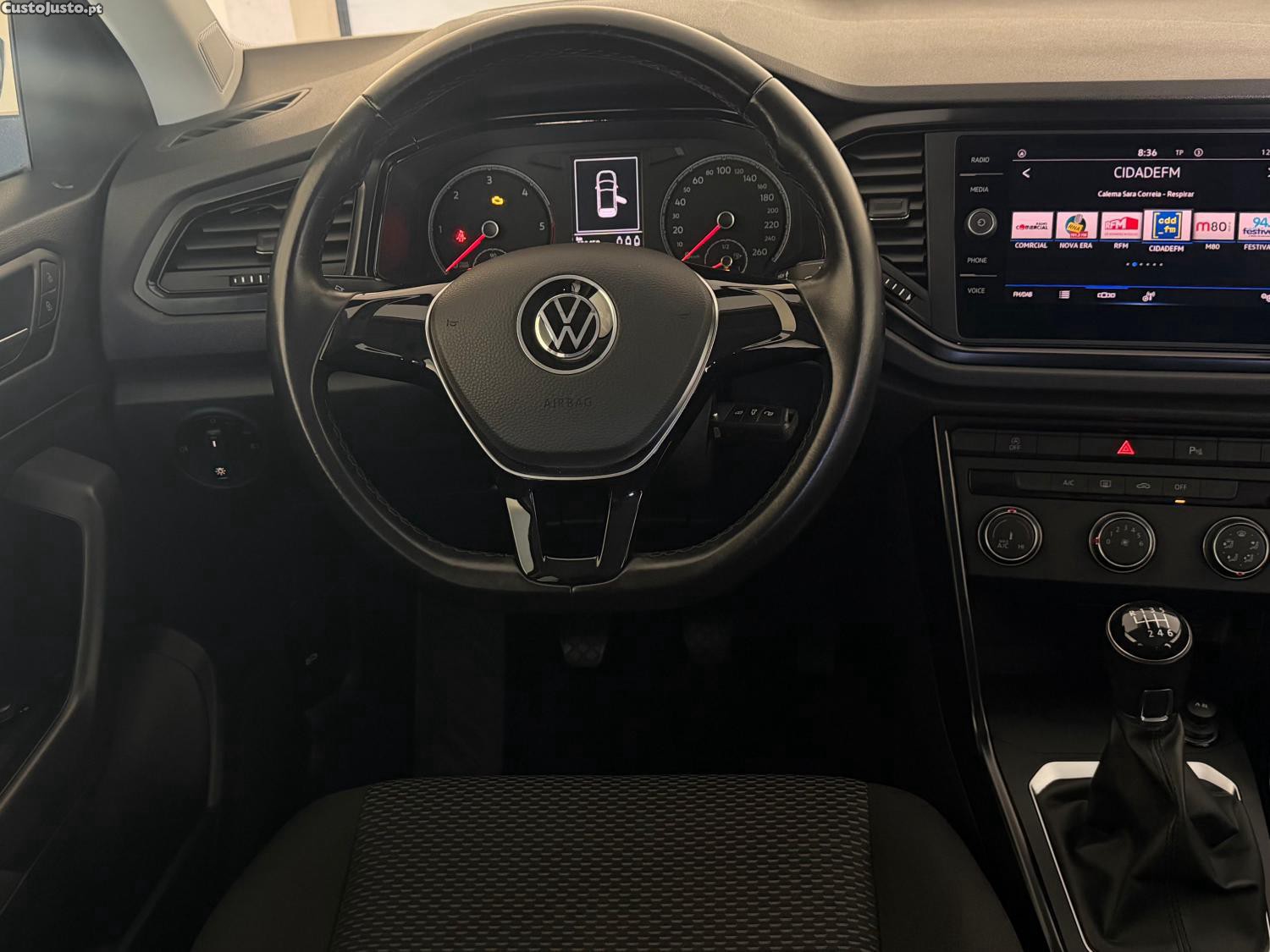 Volkswagen T-Roc 2.0 TDI Life — fotografia 10