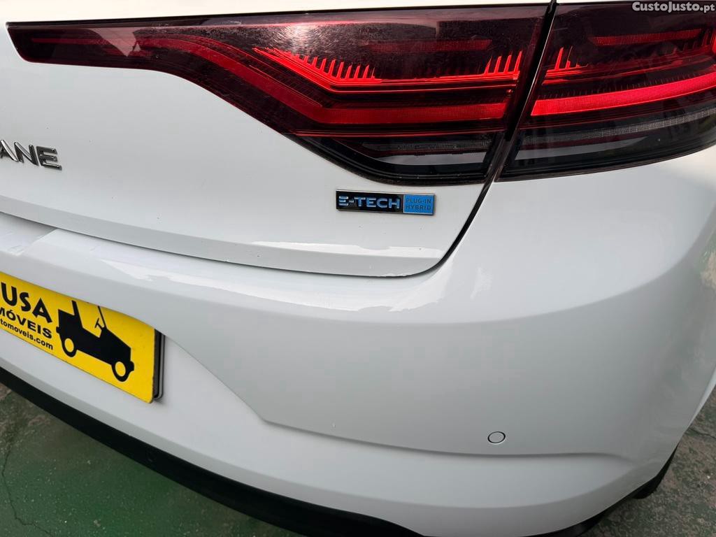 Renault Mégane 1.6 E-Tech Hybrid/Plug-In 160cv - 22 foto 5