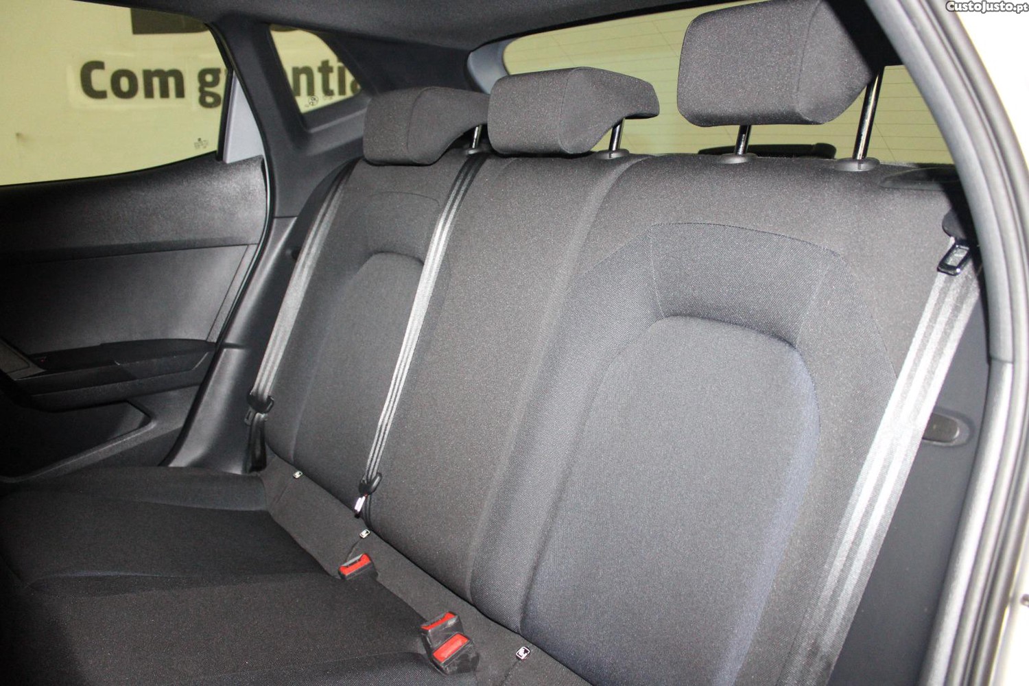 SEAT Ibiza 1.0 TSI FR — fotografia 9