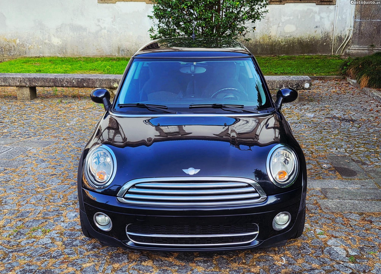 MINI Cooper 1.6 Diesel 110cv — fotografia 11
