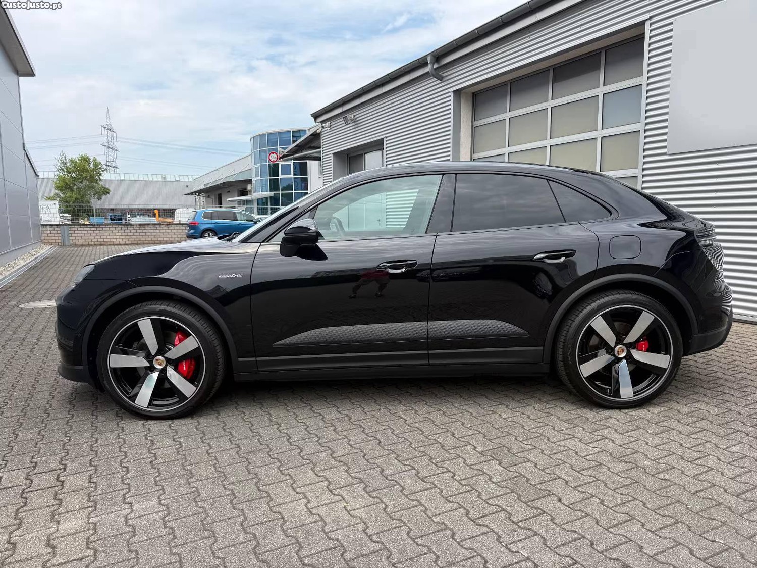 Porsche Macan 4S - 24 — photo 2