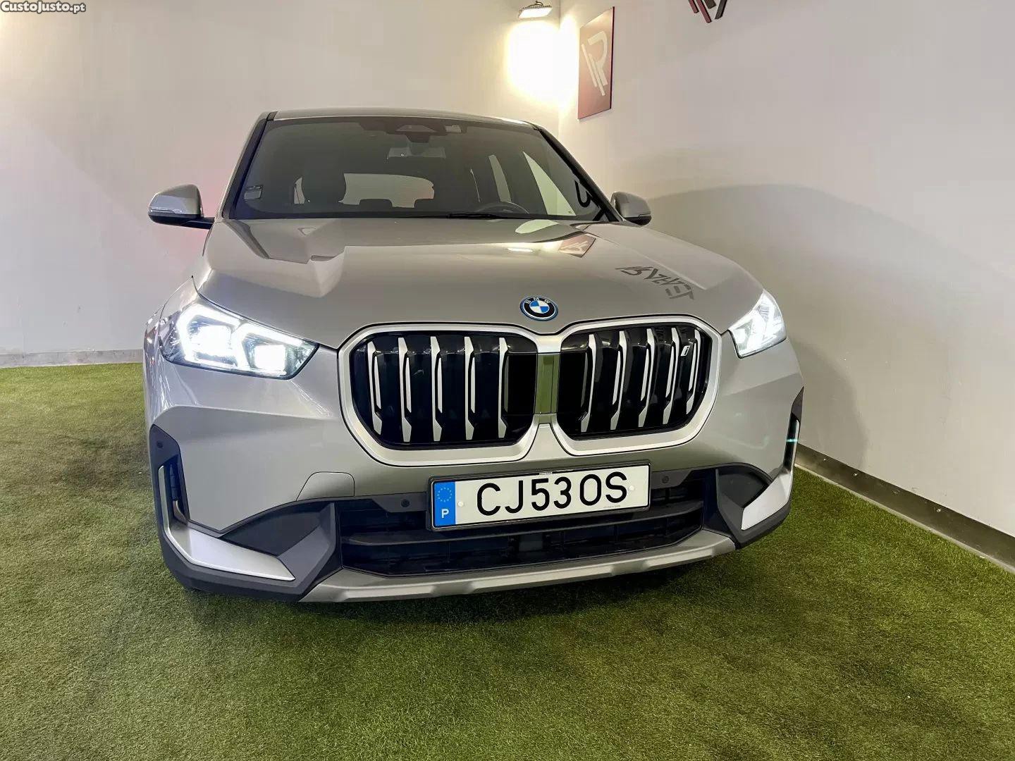 BMW iX1 Xdrive30 — fotografia 32
