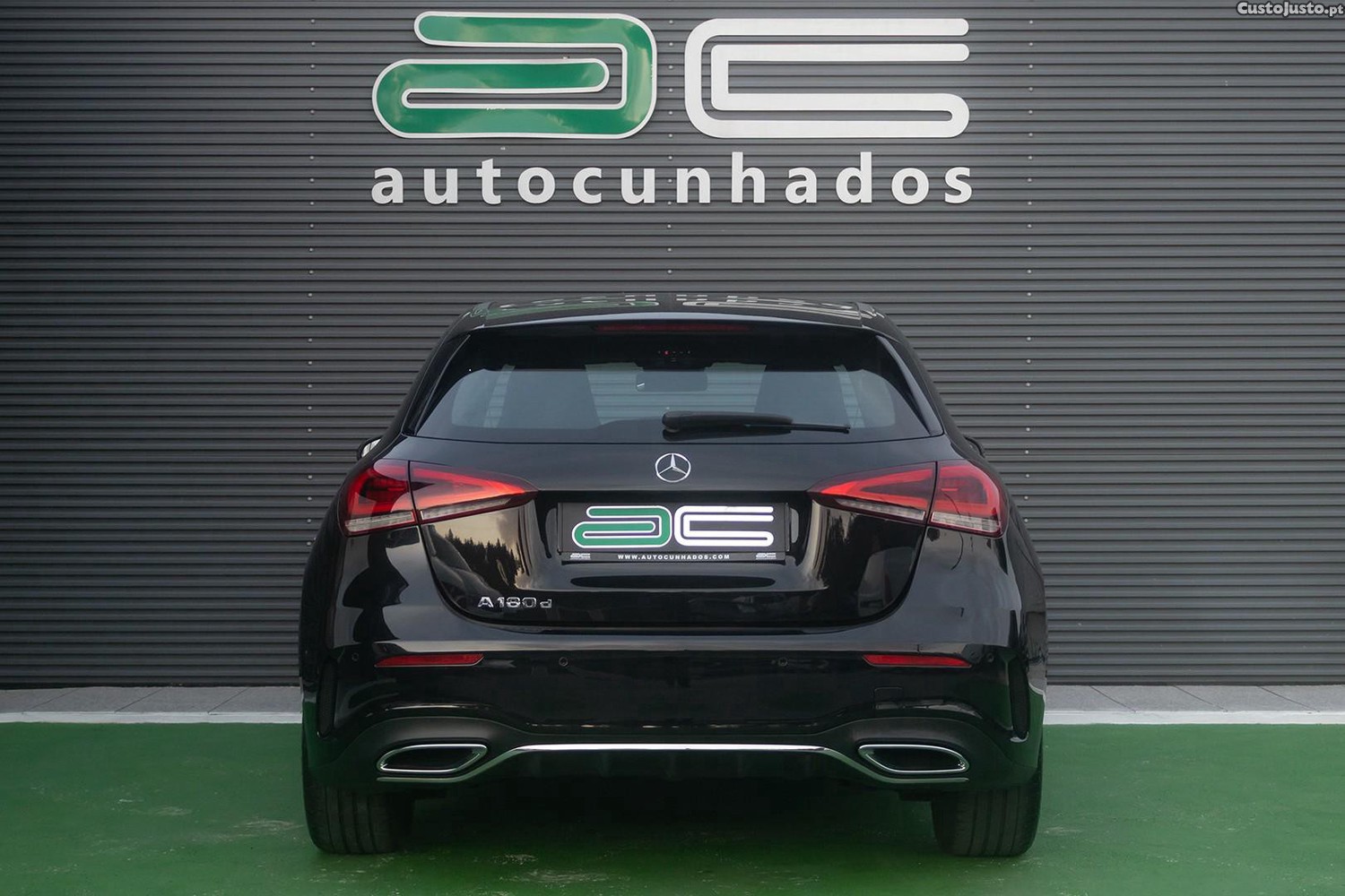 Mercedes-Benz A 180 d AMG Line Aut. - 19 foto 5
