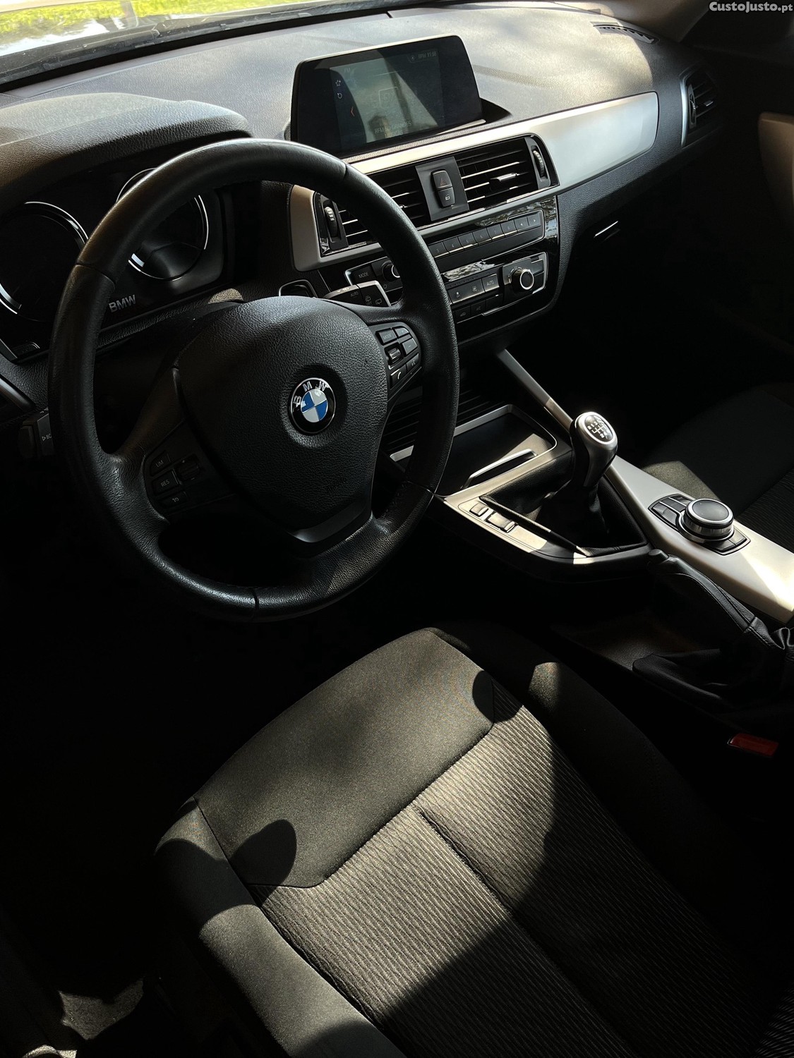 BMW 116 D — fotografia 4