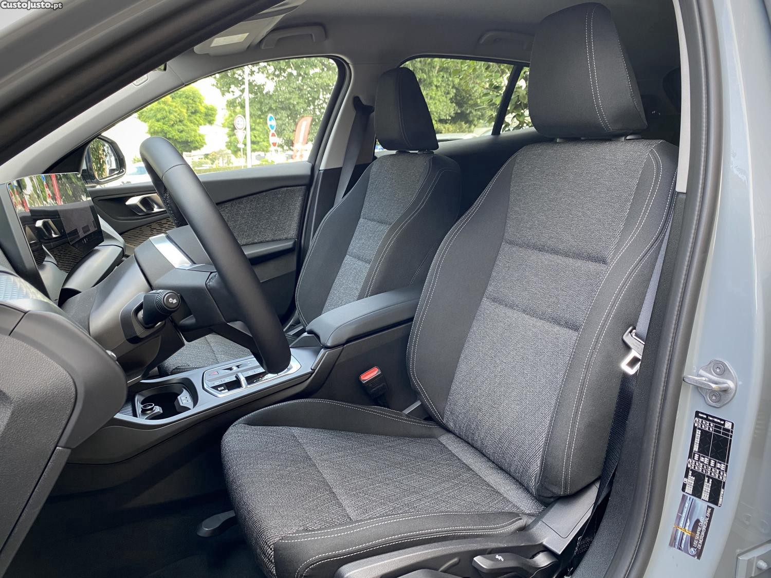 BMW 116 Pack Desportivo M — fotografia 11