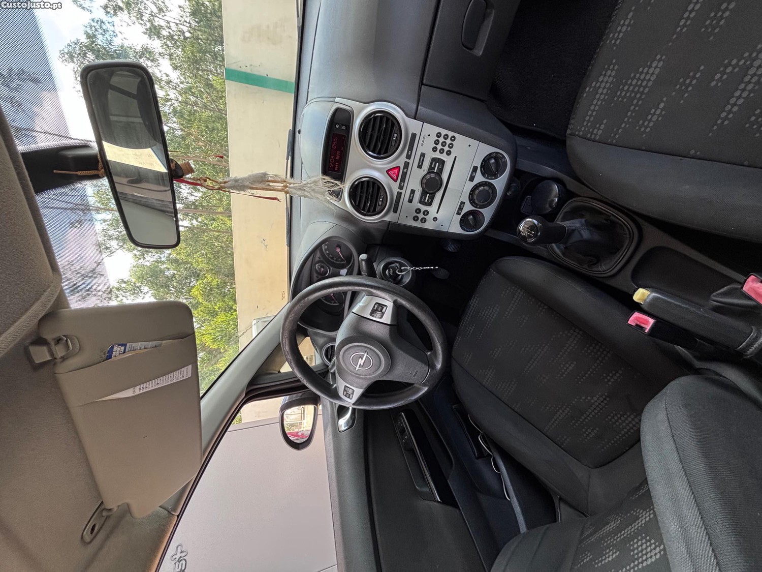Opel Corsa CDTI — fotografia 7