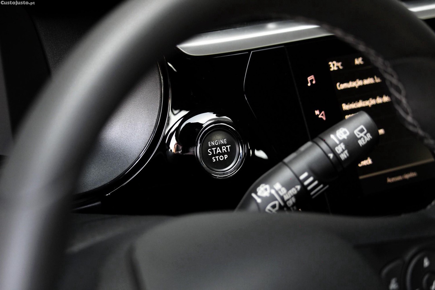 Opel Corsa e e-Elegance — fotografia 18