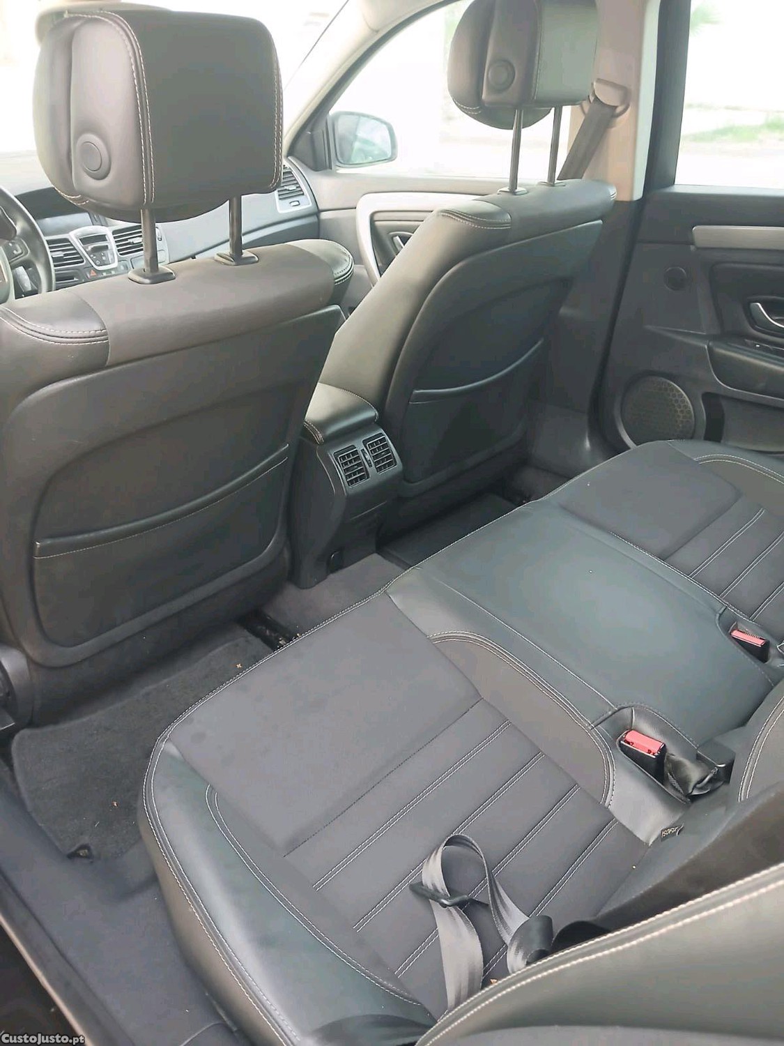 Renault Laguna DCI — fotografia 3