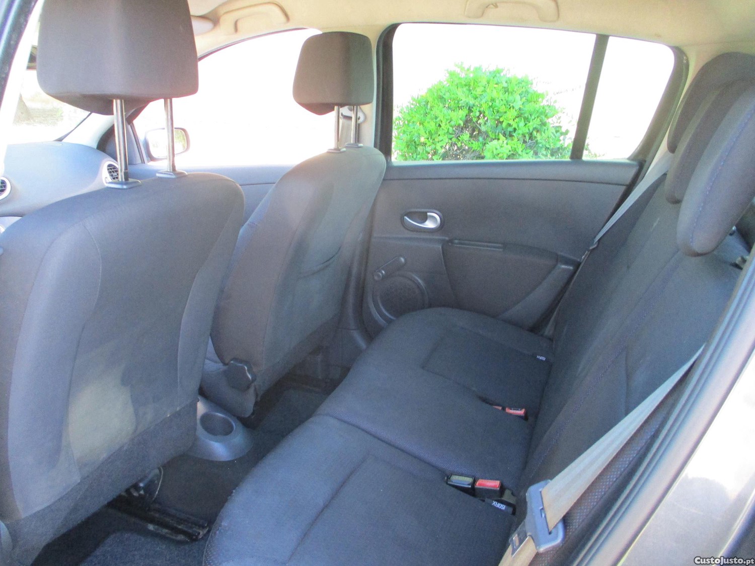 Renault Clio 1.5 dCi — fotografia 3