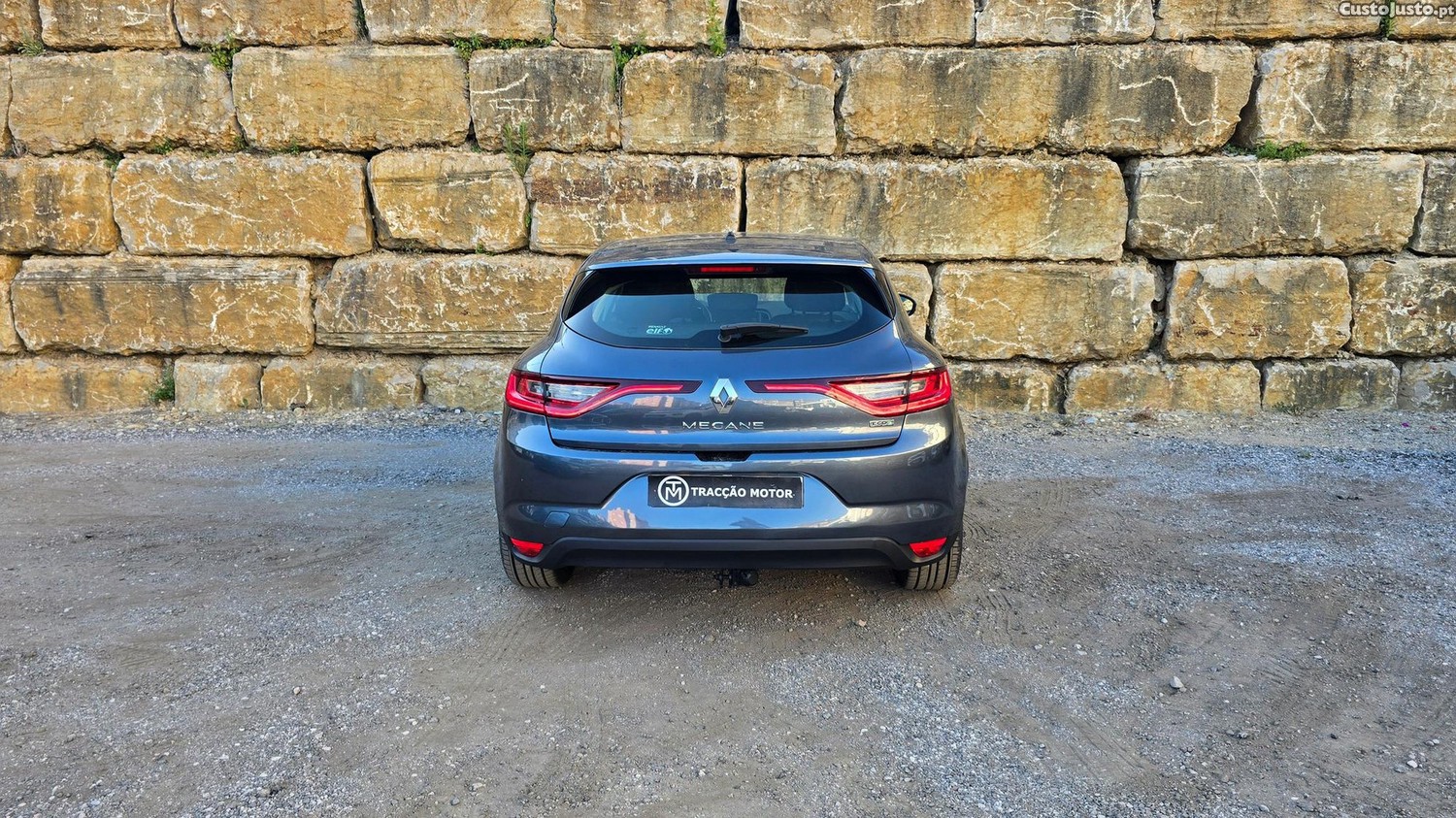 Renault Mégane 1.5 dCi Zen ECO — fotografia 25