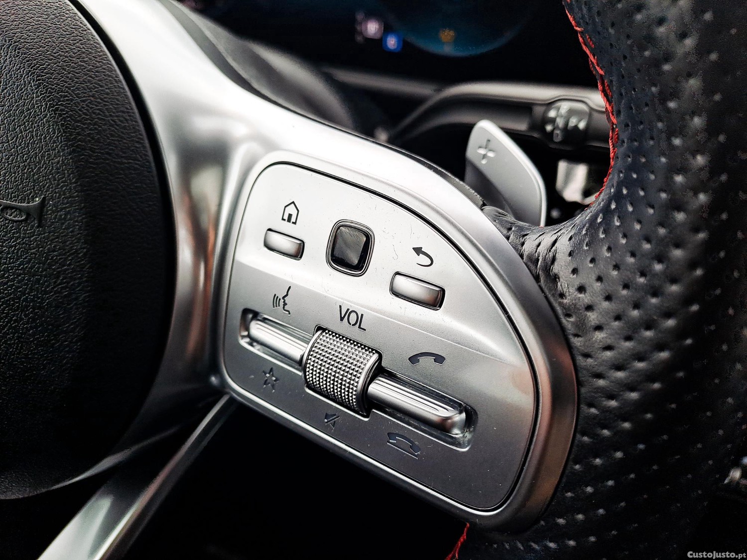 Mercedes-Benz EQA AMG LINE 190CV ELETRICO 2023 — fotografia 17