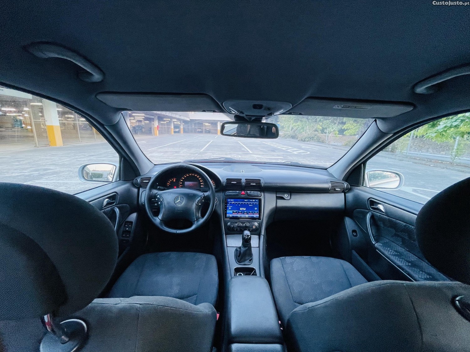 Mercedes-Benz C 220 Avangard — fotografia 5