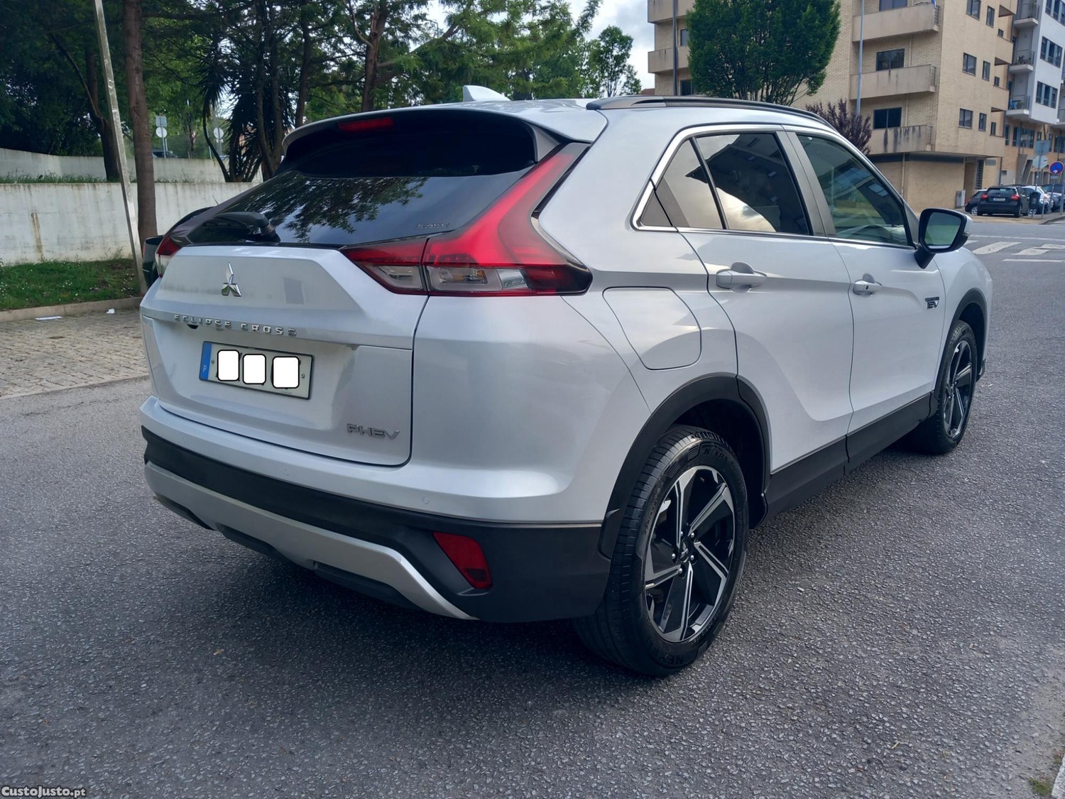 Mitsubishi Eclipse Cross 2.4 PHEV eStyle — fotografia 15