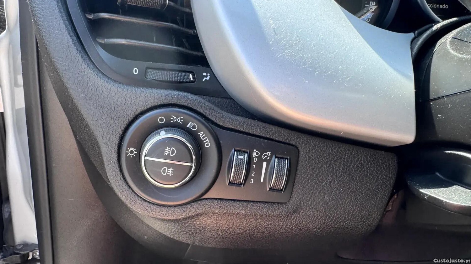 Fiat 500X 1.3 MJ Lounge S&S — fotografia 4