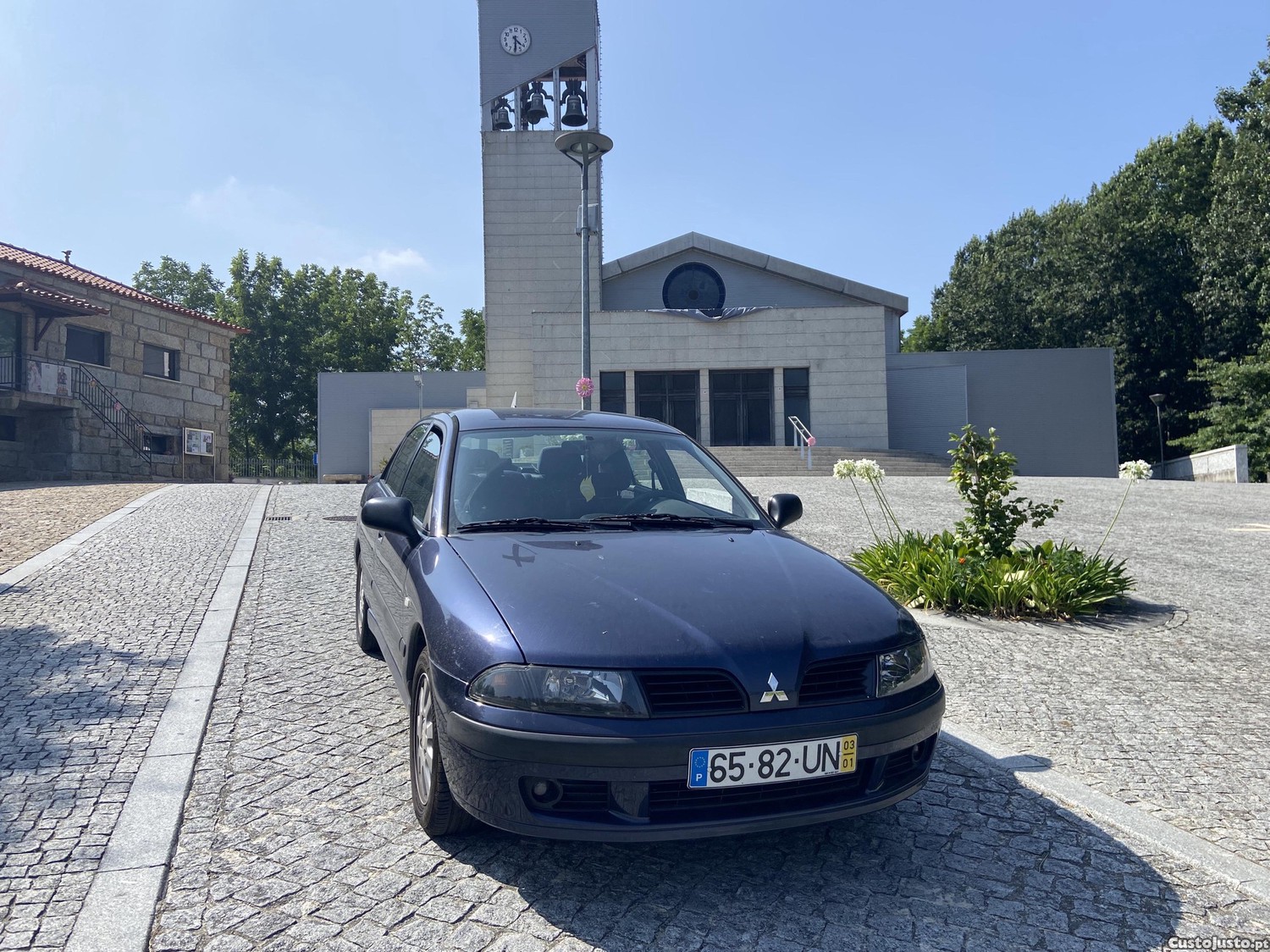 Mitsubishi Carisma 1.3 — fotografia 11