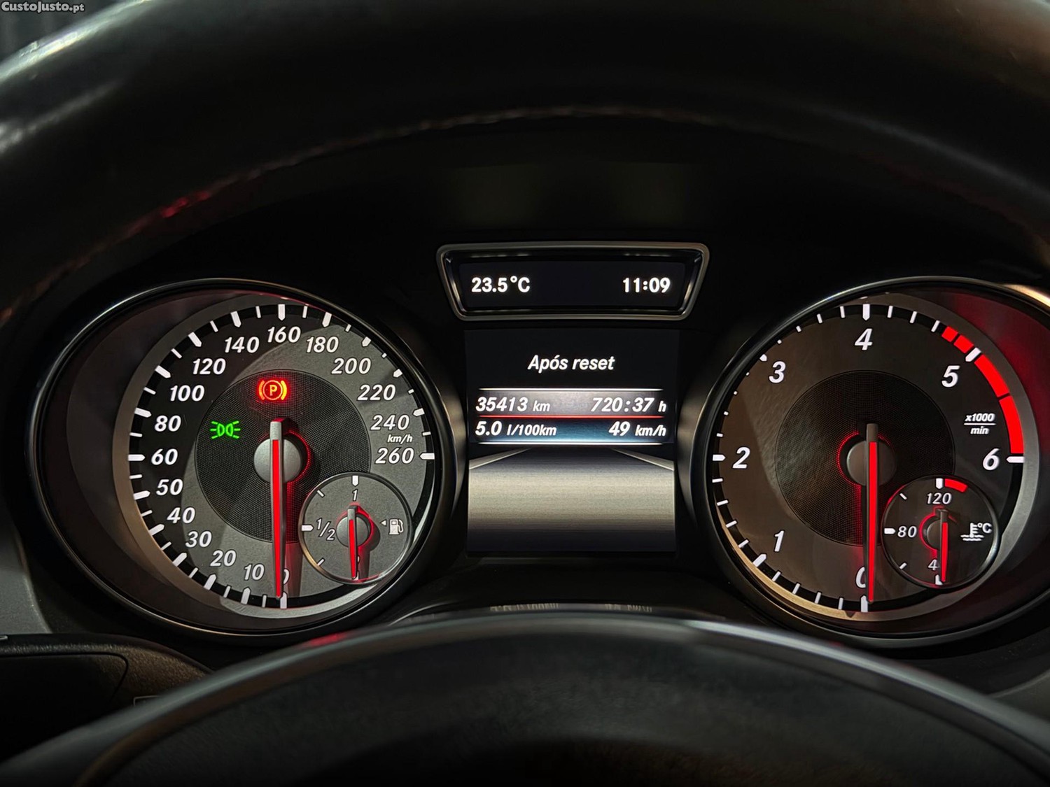 Mercedes-Benz CLA 180 d AMG Line — fotografia 7