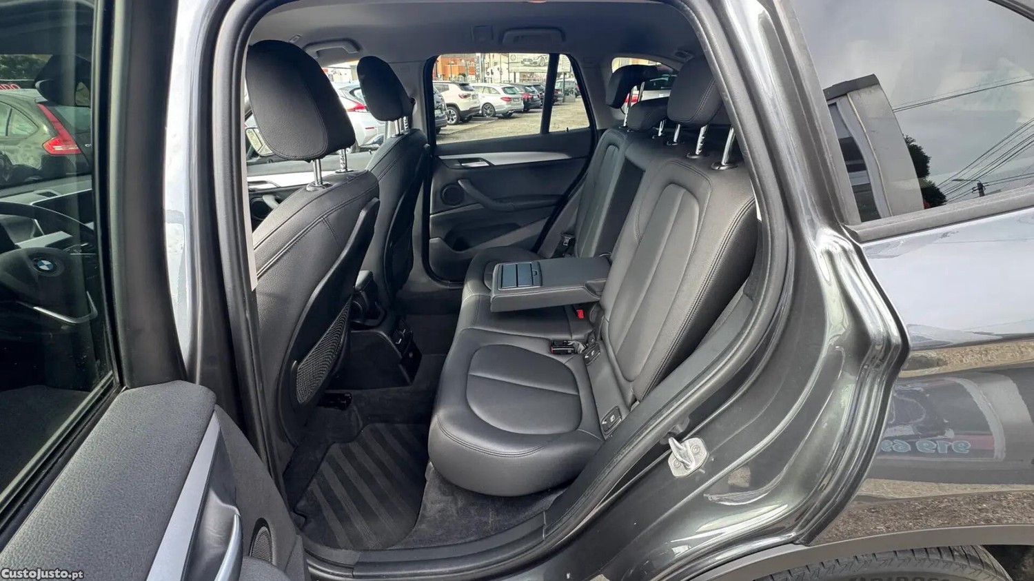BMW X1 16 d sDrive Line Sport — fotografia 16