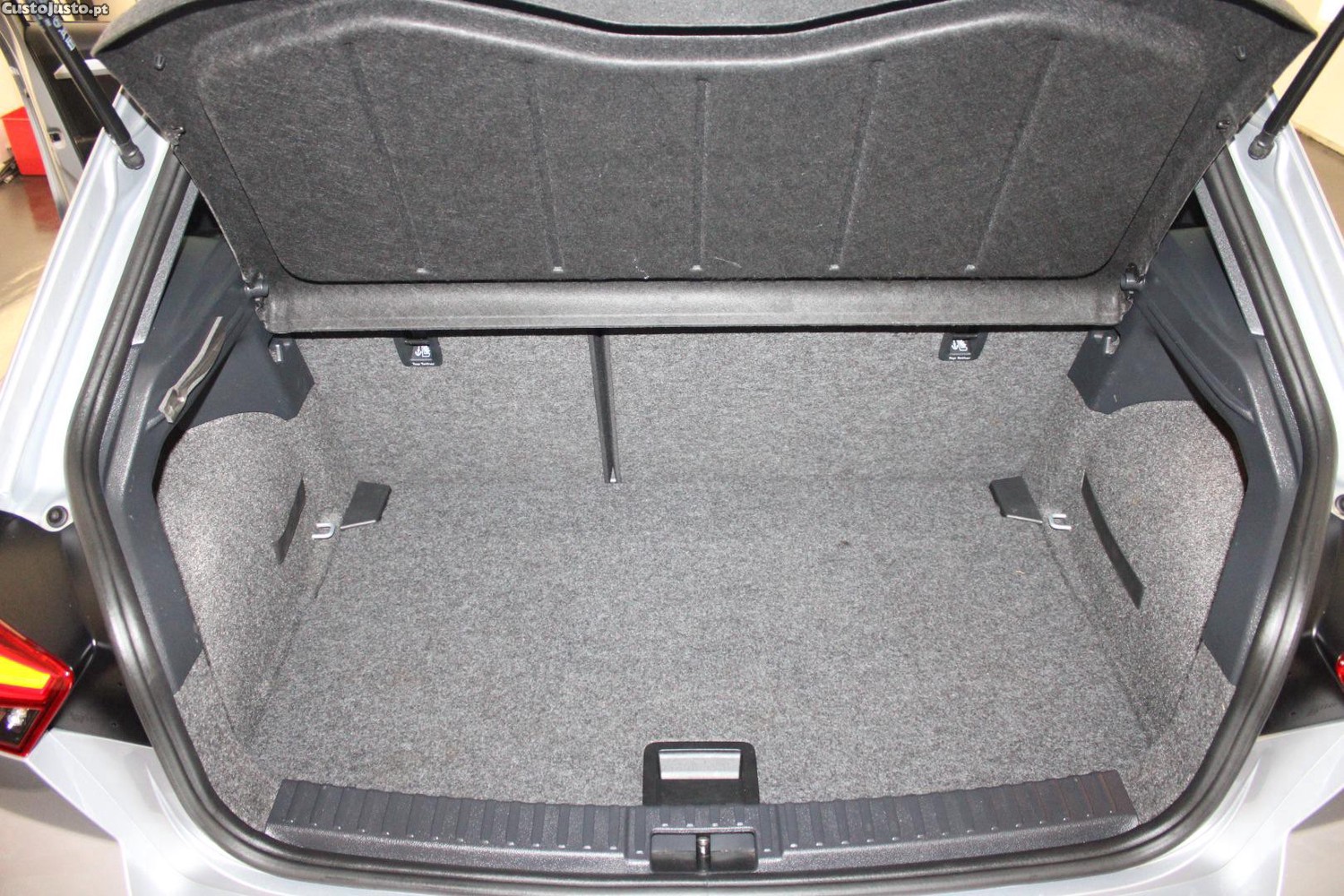 SEAT Ibiza 1.0 TSI FR — fotografia 8
