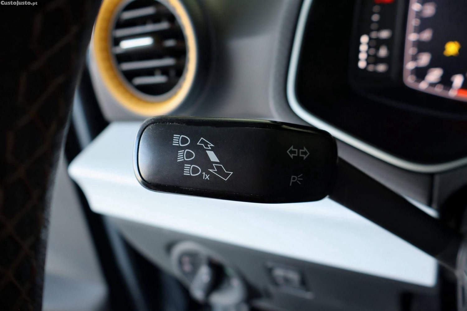 SEAT Arona 1.0 TSI Style — fotografia 19