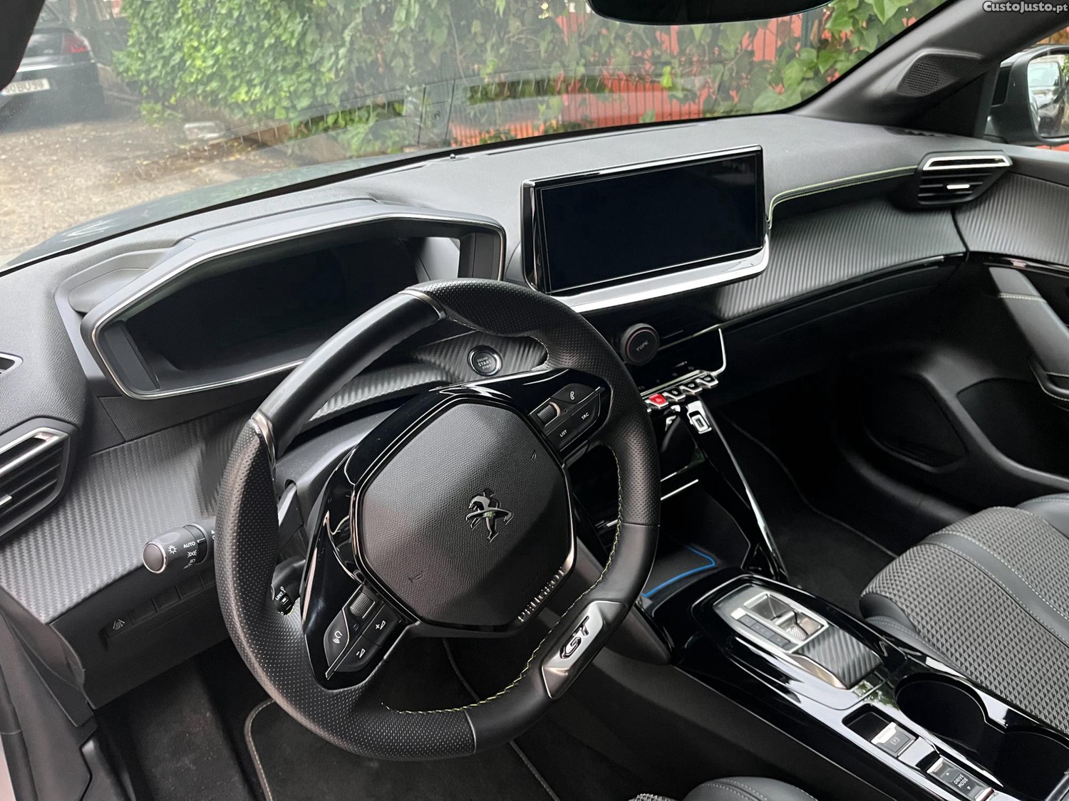 Peugeot 208 GT 1.2 PureTech - 23 — photo 5