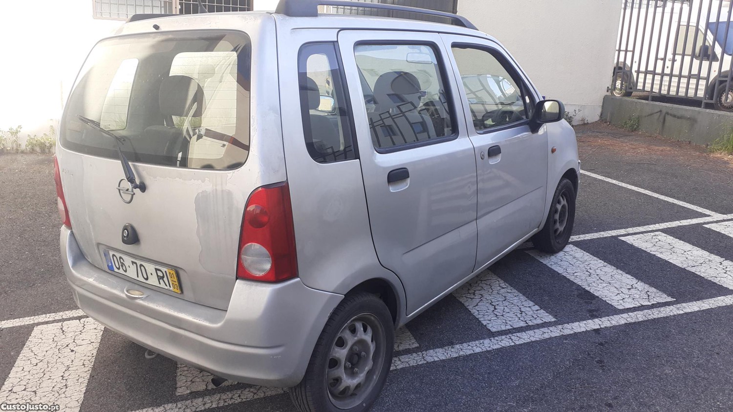 Opel Agila - A — fotografia 2