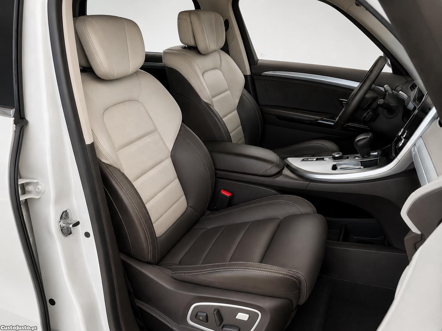 Renault Espace 1.6 dCi Initiale Paris EDC — fotografia 4