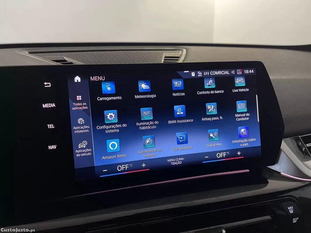 BMW iX1 Xdrive30 — fotografia 9