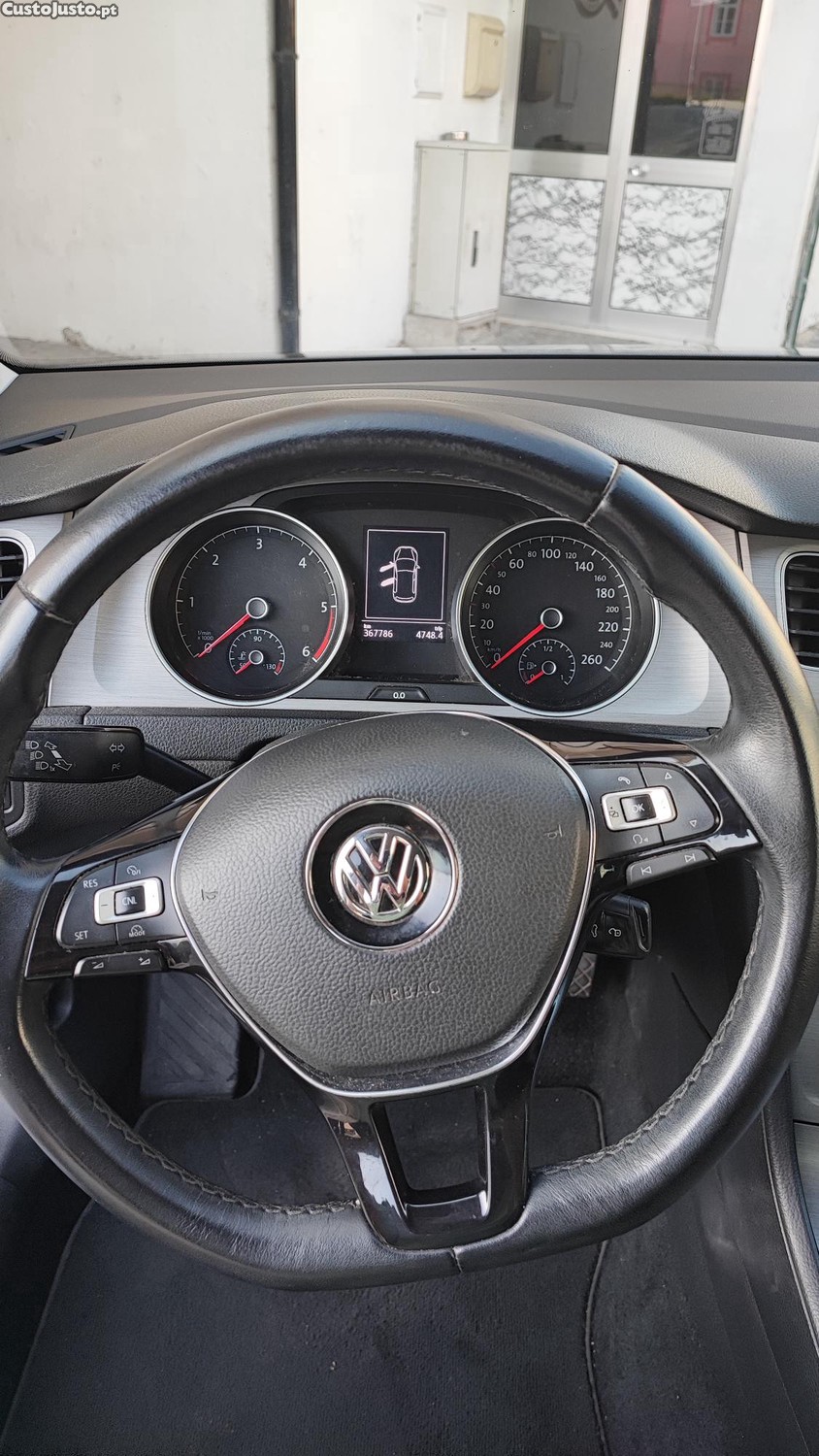 Volkswagen Golf VolkswagenVII 1.6 TDI BlueMotion Technology 110 cv Nacional — fotografia 7