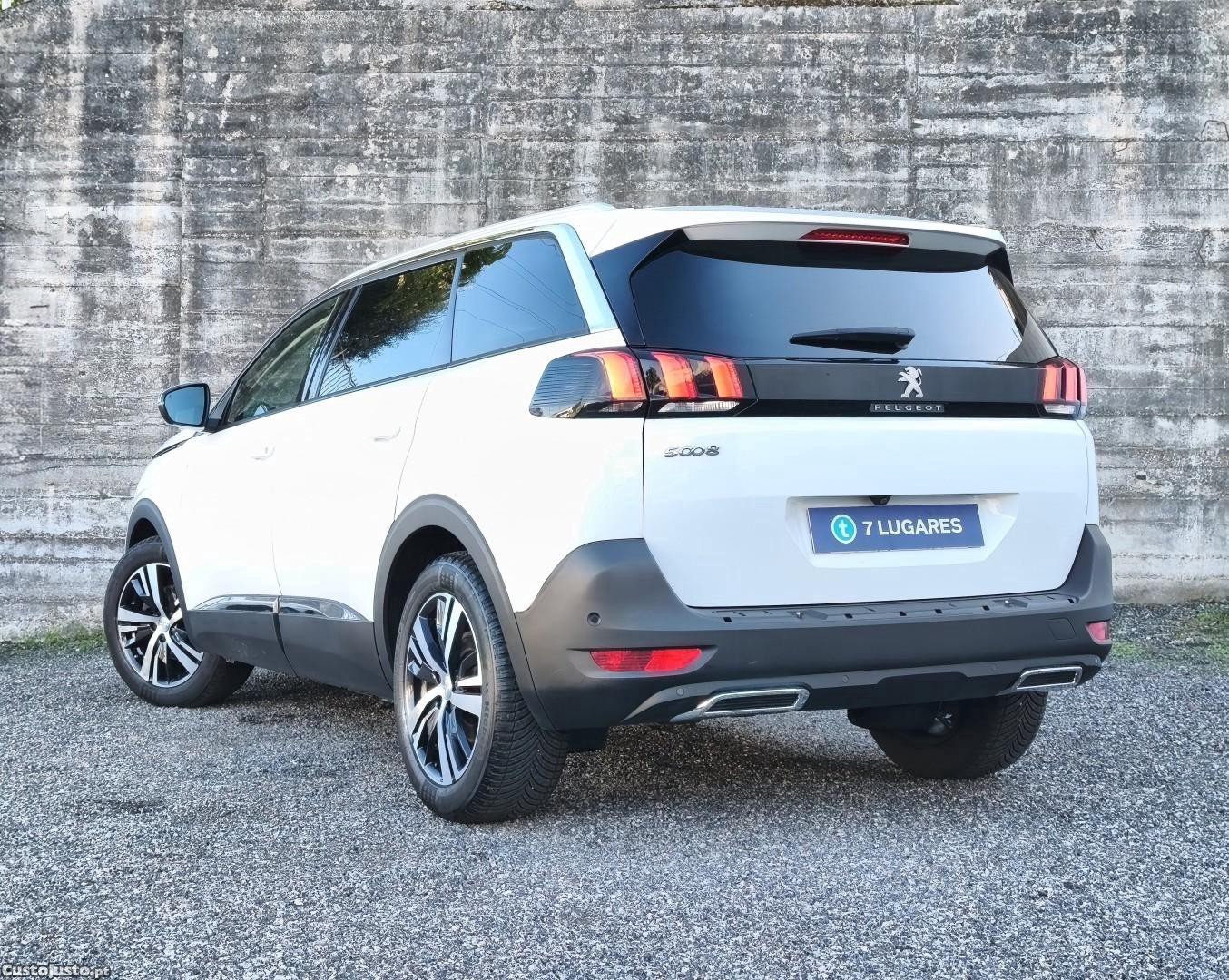 Peugeot 5008 1.2 PureTech Allure Pack EAT8 — fotografia 10