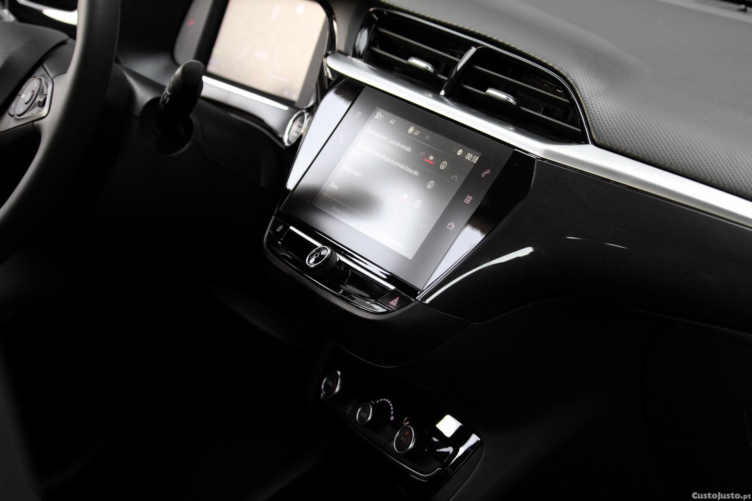 Opel Corsa e e-Elegance — fotografia 17