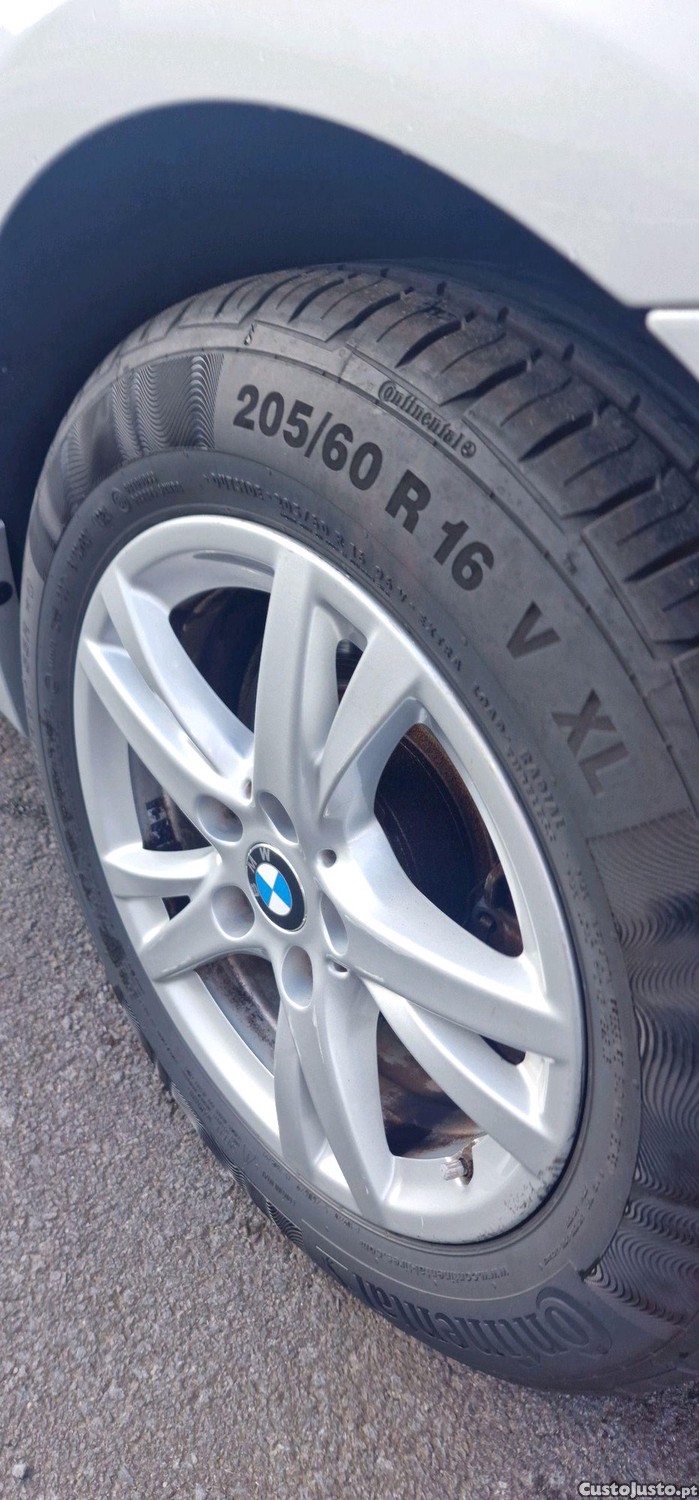BMW 216 Gran Tourer 216i Nacional Como Novo — fotografia 6