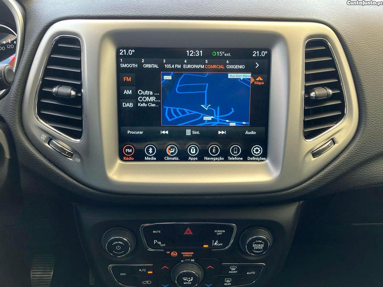 Jeep Compass 1.6 M-Jet Longitude — fotografia 7