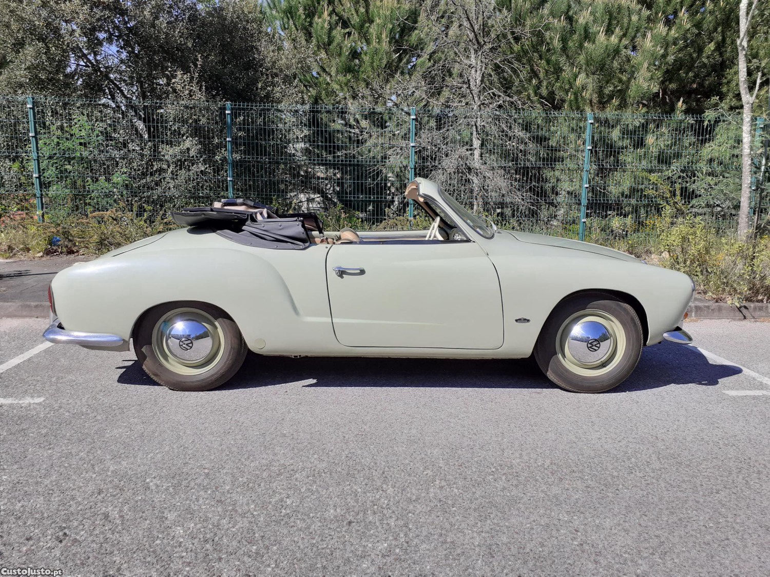 Volkswagen Karmann Ghia coupé — fotografia 5