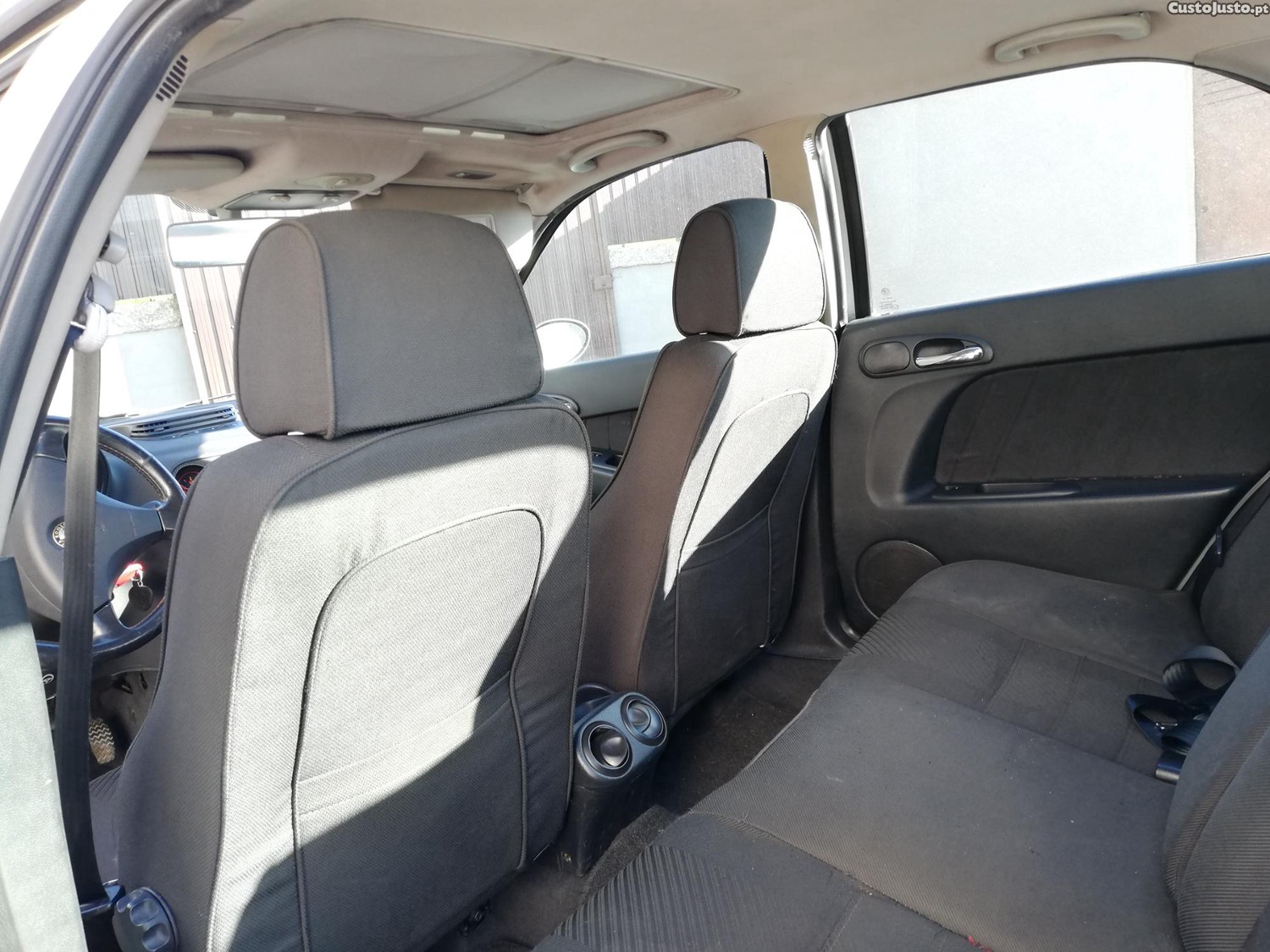 Alfa Romeo 156 (932) — fotografia 4