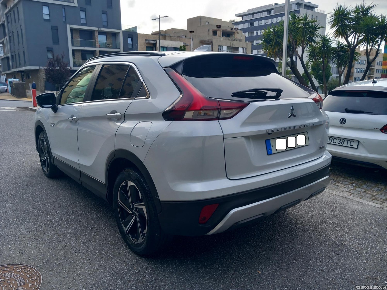 Mitsubishi Eclipse Cross 2.4 PHEV eStyle — fotografia 14