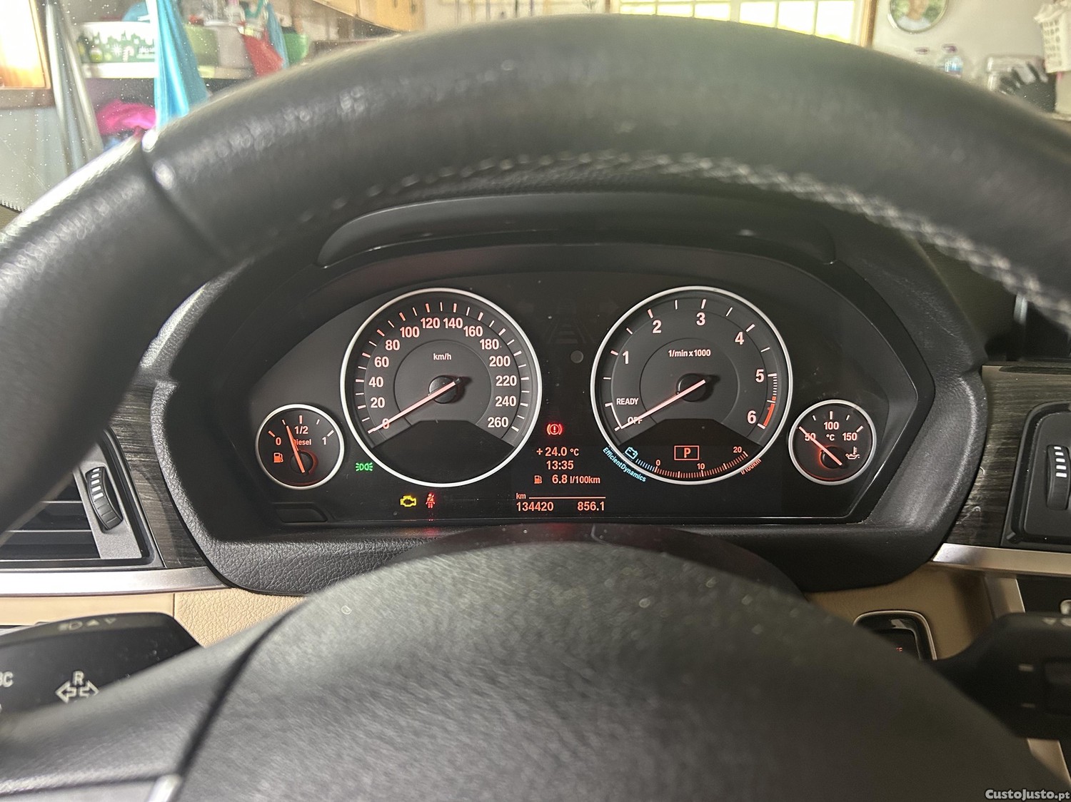 BMW 320 d Auto Line Luxury — fotografia 4
