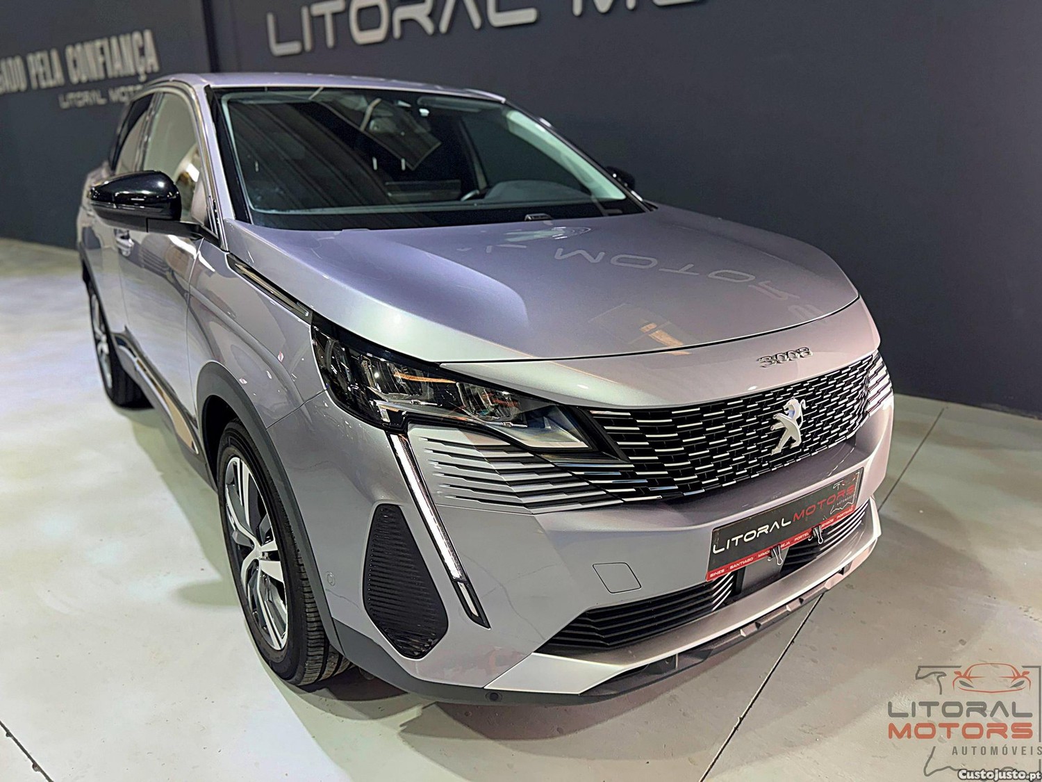 Peugeot 3008 1.2 PureTech Allure Pack EAT8 — fotografia 23
