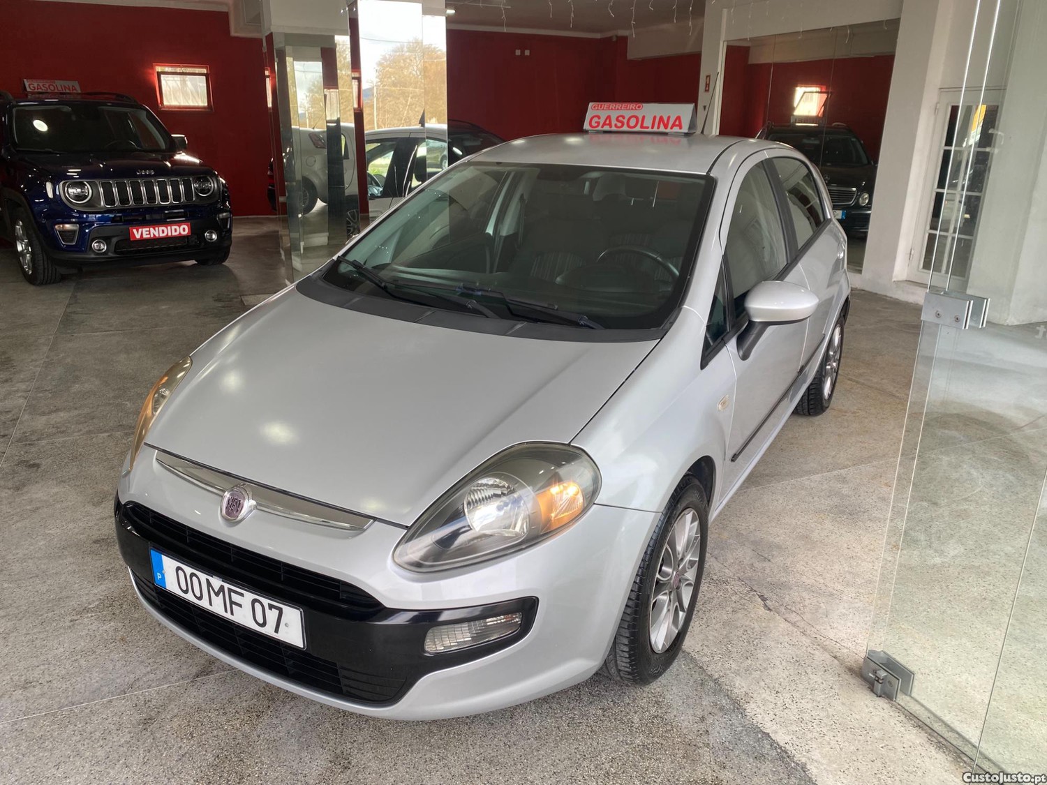 Fiat Punto Evo 1.2 -126 MIL KMs — photo 2