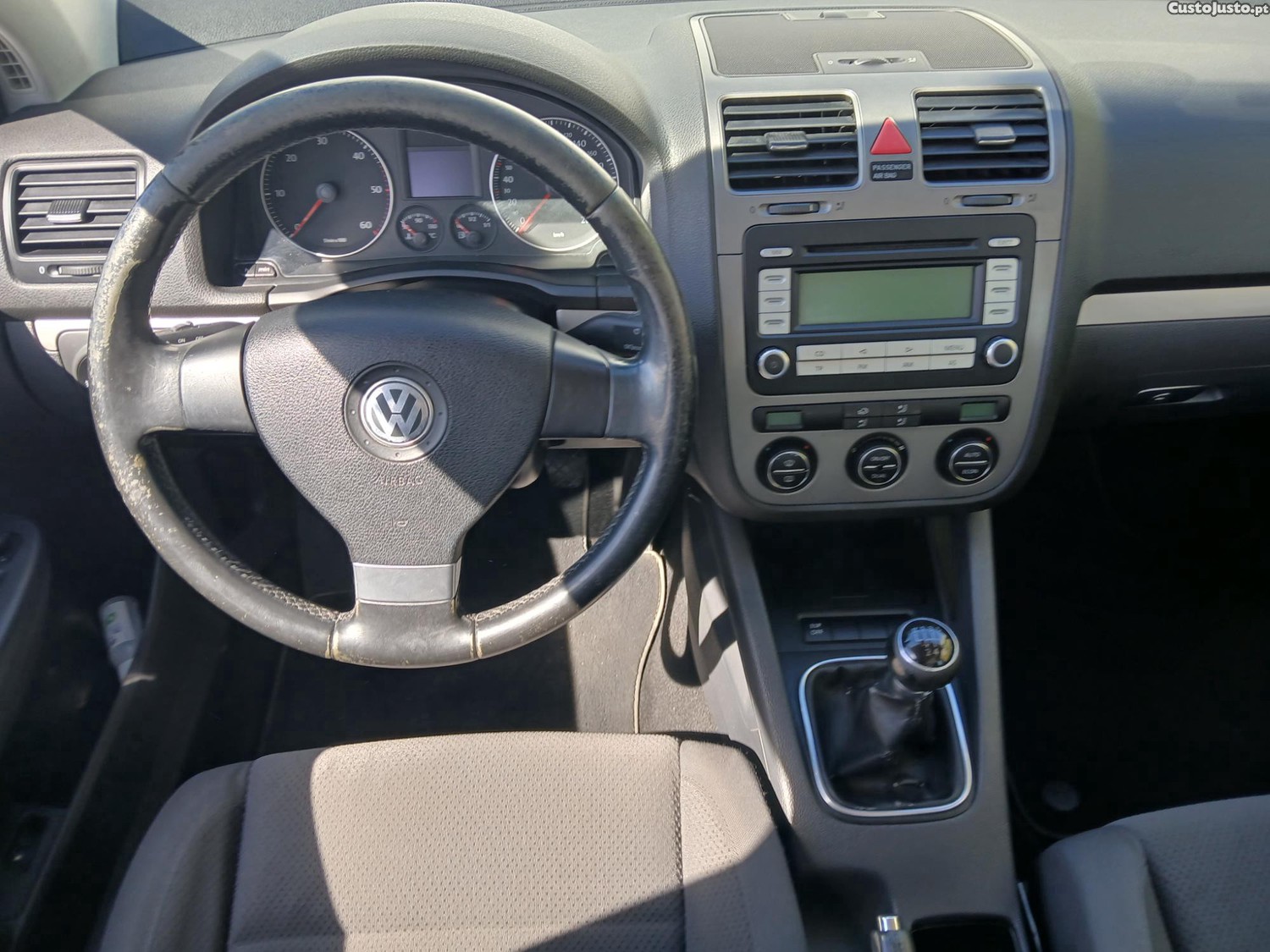 Volkswagen Golf 1.9 TDi - Nacional — fotografia 3