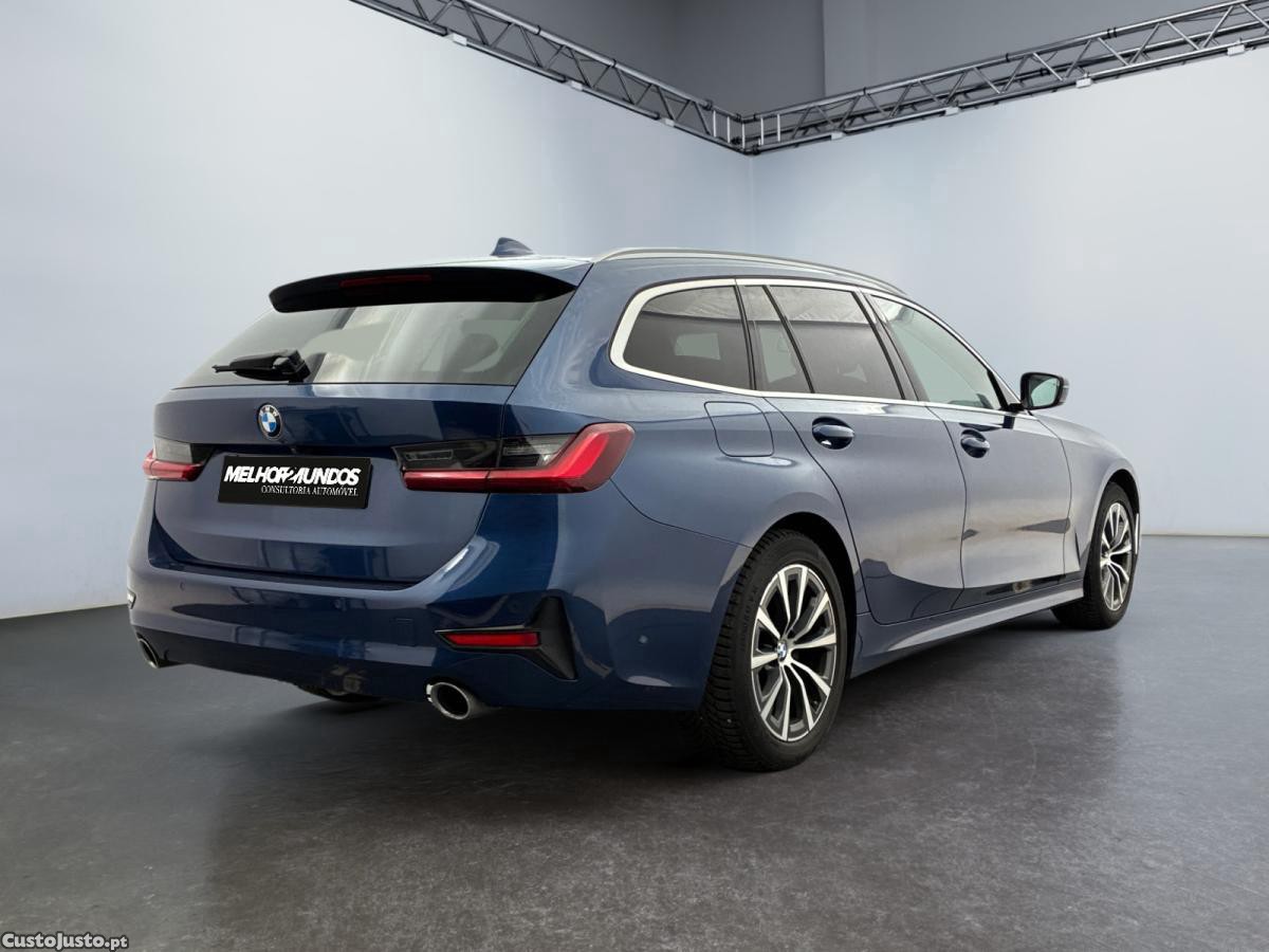 BMW 320 d Touring xDrive Business Design — fotografia 8