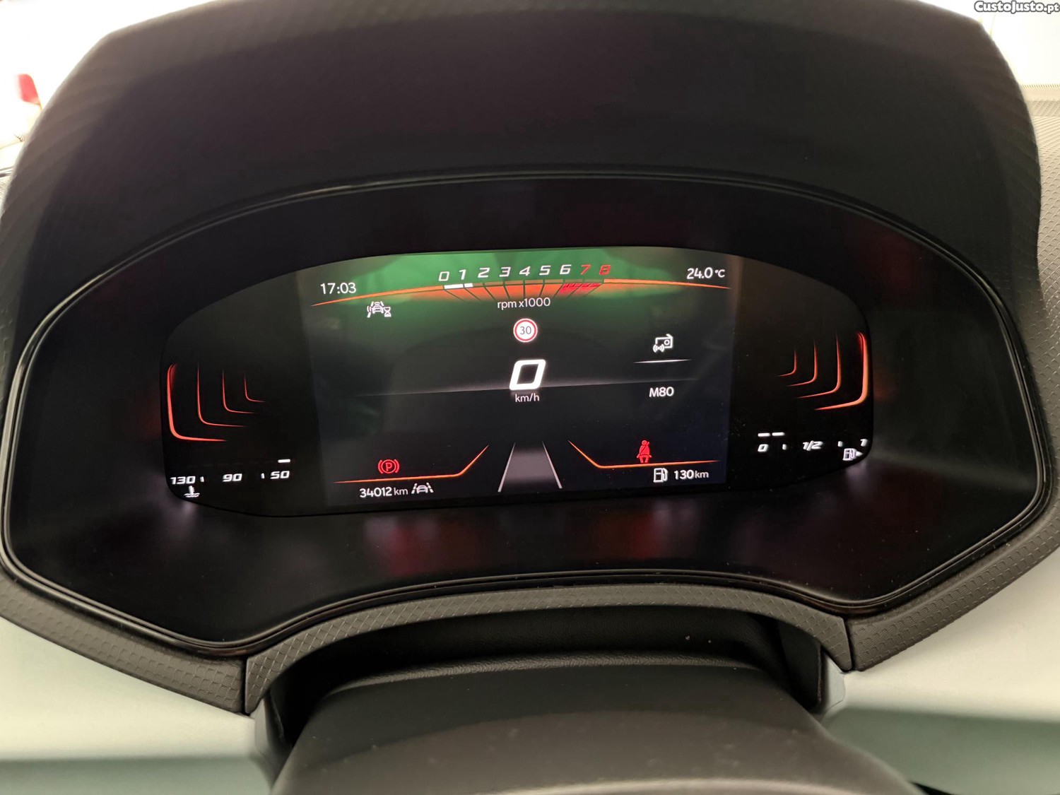 SEAT Arona 1.0 TSI Style — fotografia 3