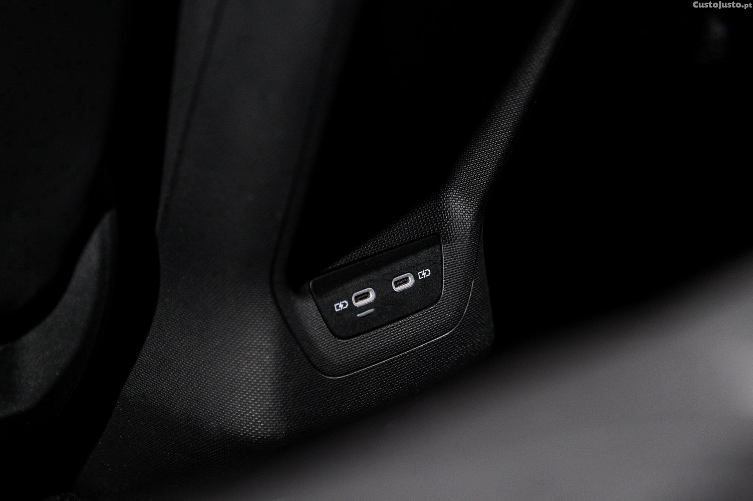 CUPRA Born 59 kWh e-Boost — fotografia 3